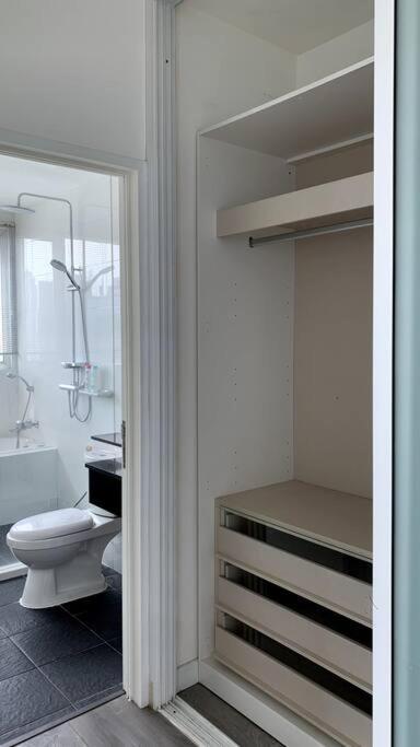 Cozy & Spacious 2br High Floor/amazing View Căn hộ